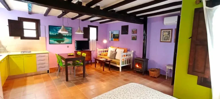 Apartamentos La Iguana, Hervás, Cáceres.
