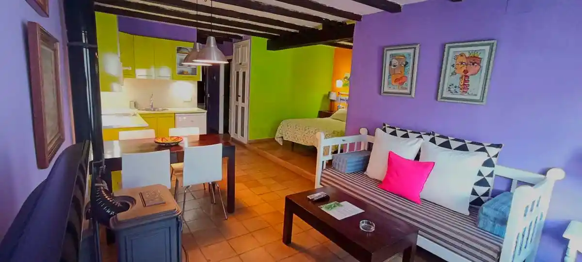 Apartamentos La Iguana, Hervás, Cáceres.