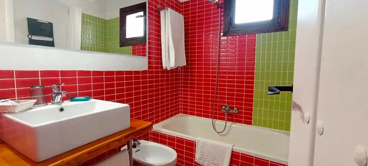 Apartamentos La Iguana, Hervás, Cáceres.