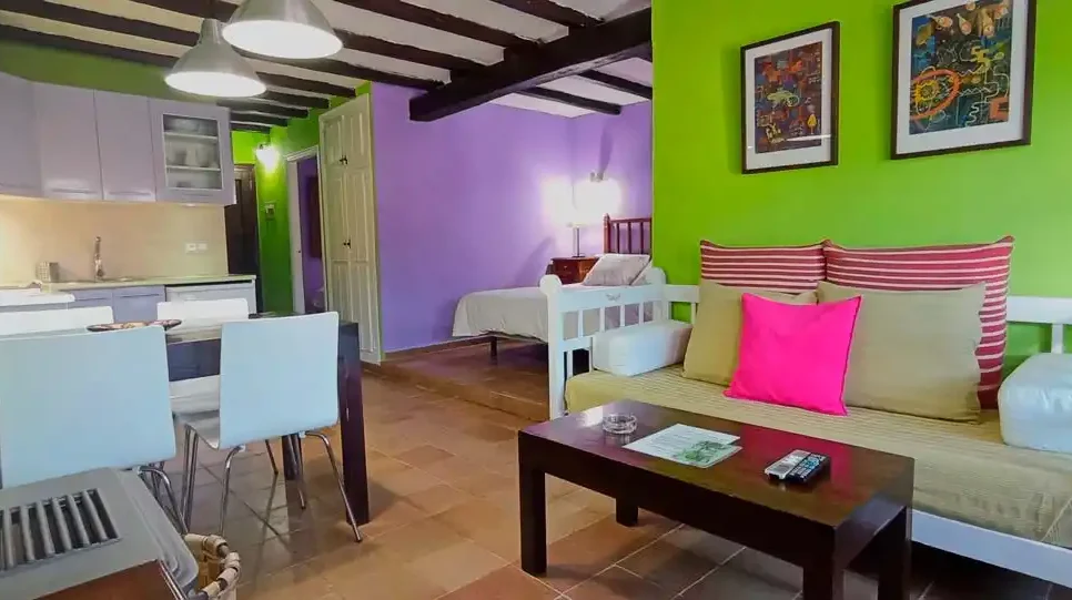 Apartamentos La Iguana, Hervás, Cáceres.