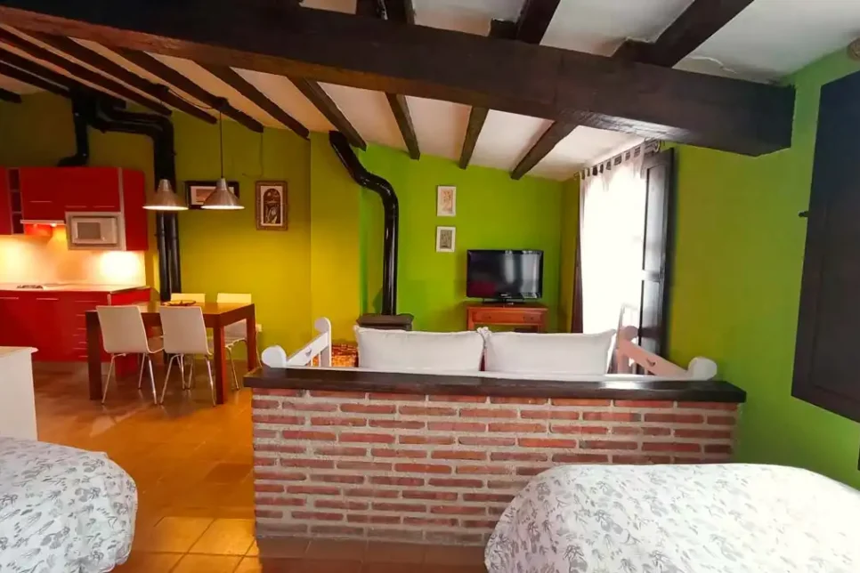 Apartamentos La Iguana, Hervás, Cáceres.